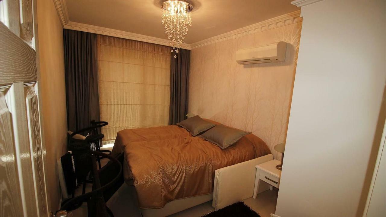 Blue Park Apartment *
