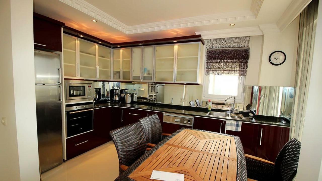 Blue Park Apartment